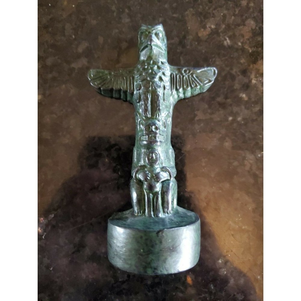 Vintage Greg Wolf Canadian Inuit Carved 4.5" Totem